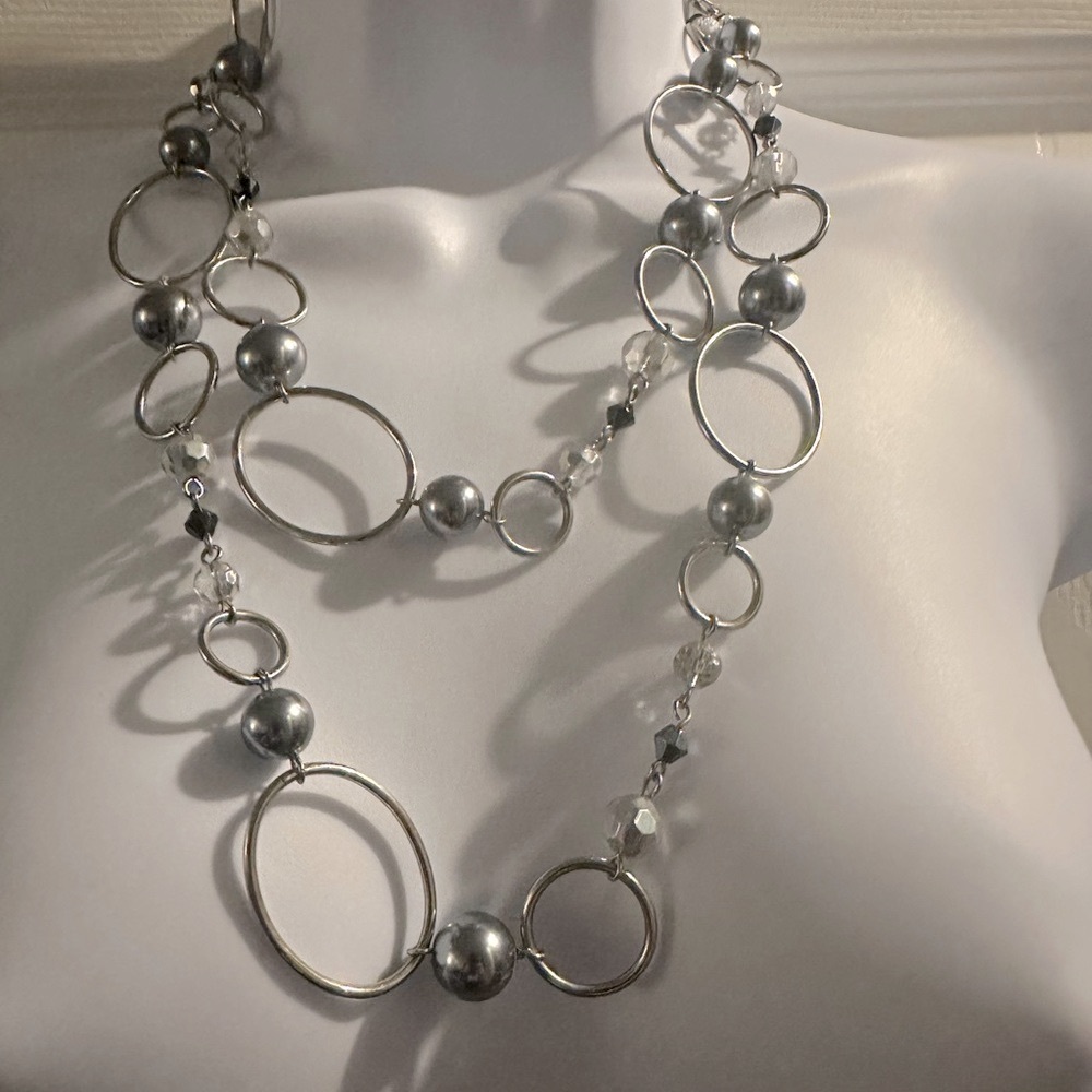Lia Sophia Silver and Gray Necklace Modern Design